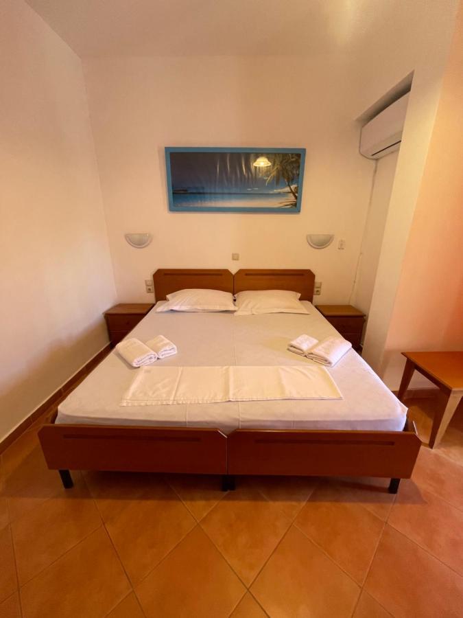 Hotel Rai Sarandë 외부 사진